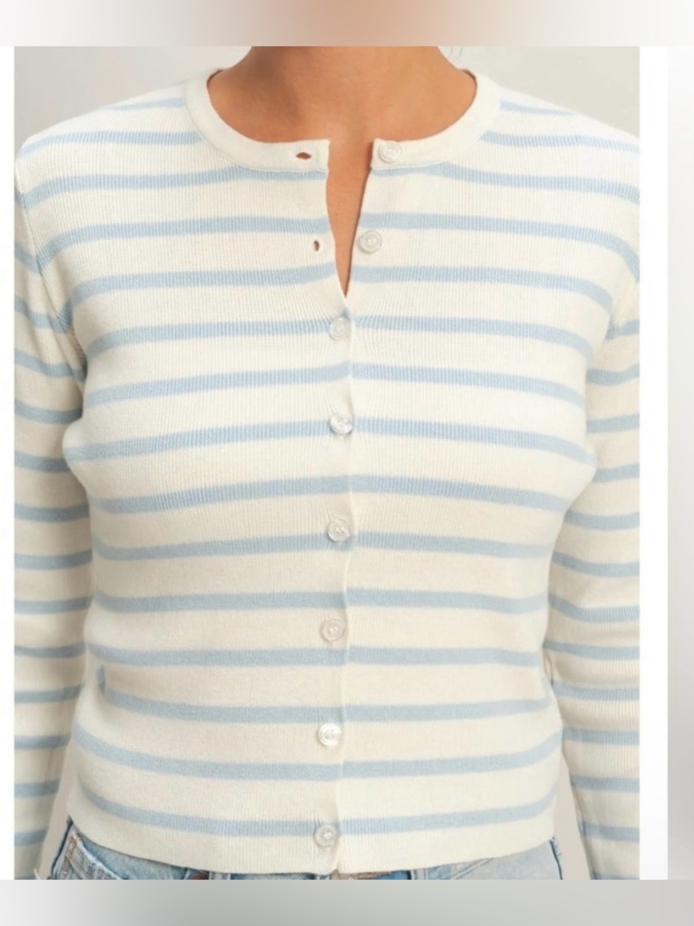 Double Zero Ice Blue Striped
Button Cardigan